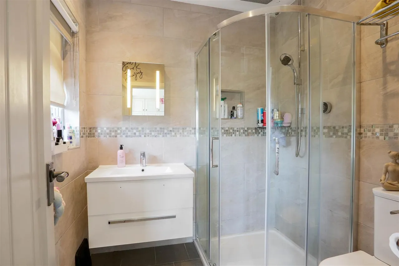 Avenue Road, Sutton, SM2 6JB, photo 28