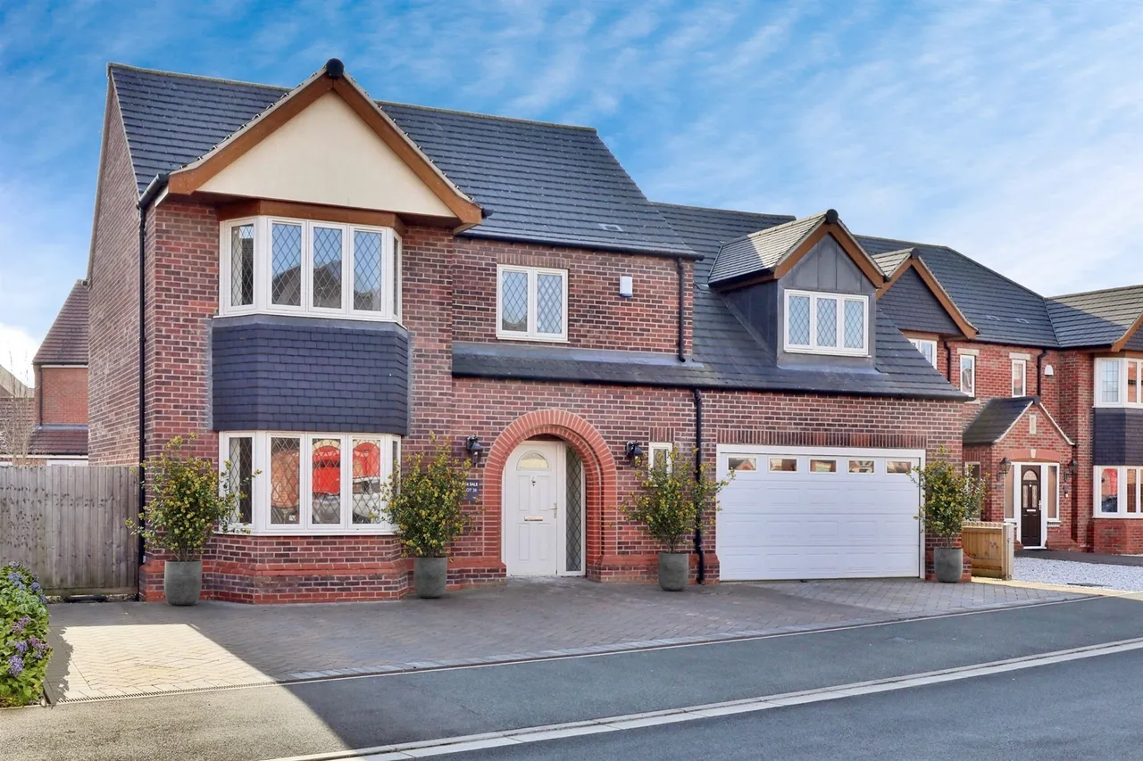 5 bed house for sale — Jenkins Avenue, Retford