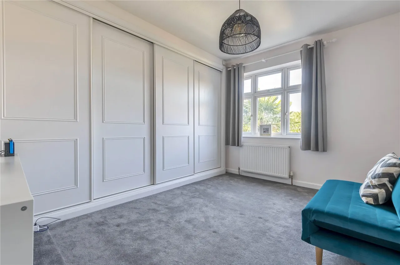 Holly Bush Lane, Hampton, TW12 2QU, photo 7