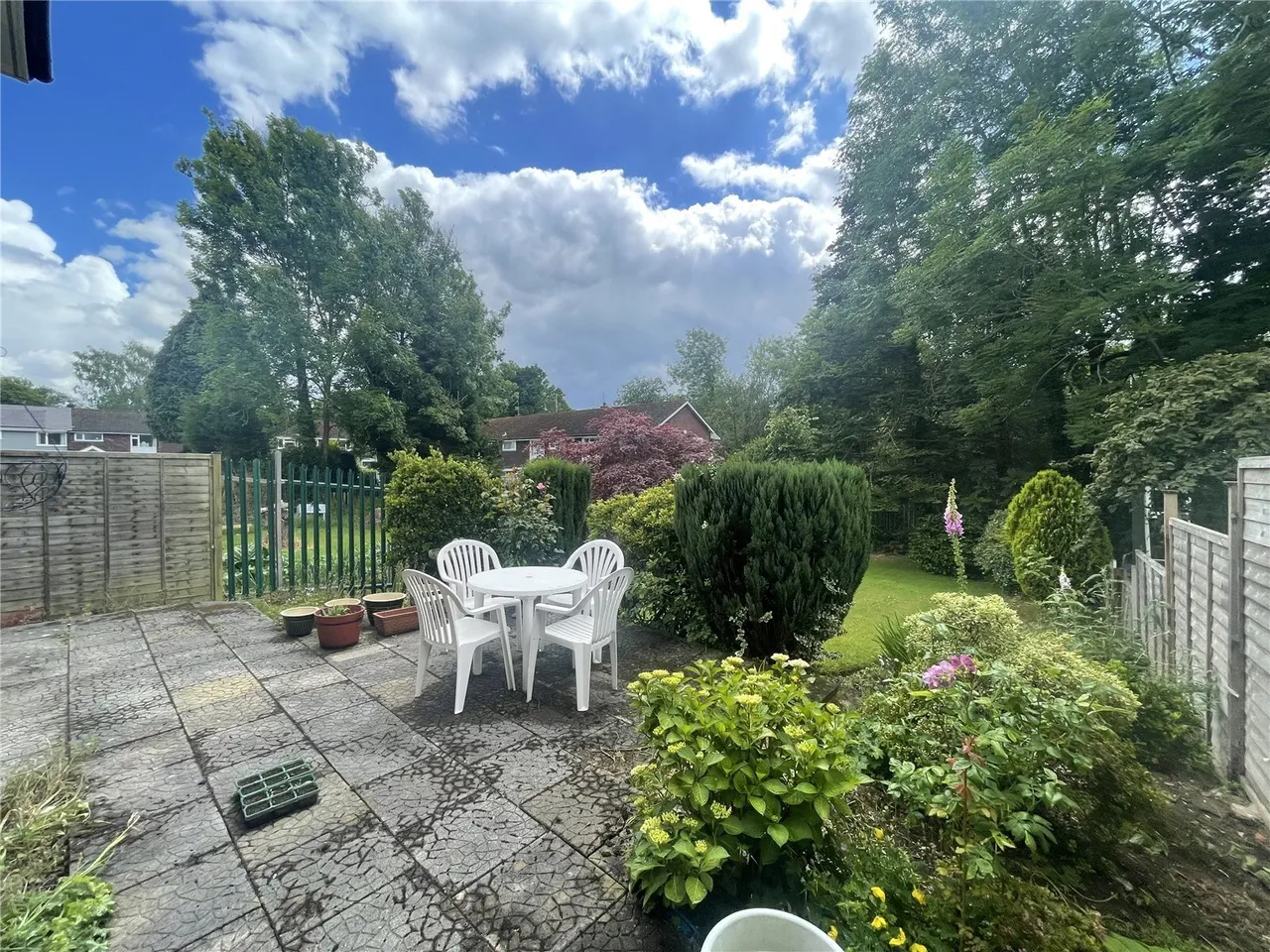 Caldy Road, Handforth, Wilmslow, Cheshire, SK9, photo 2