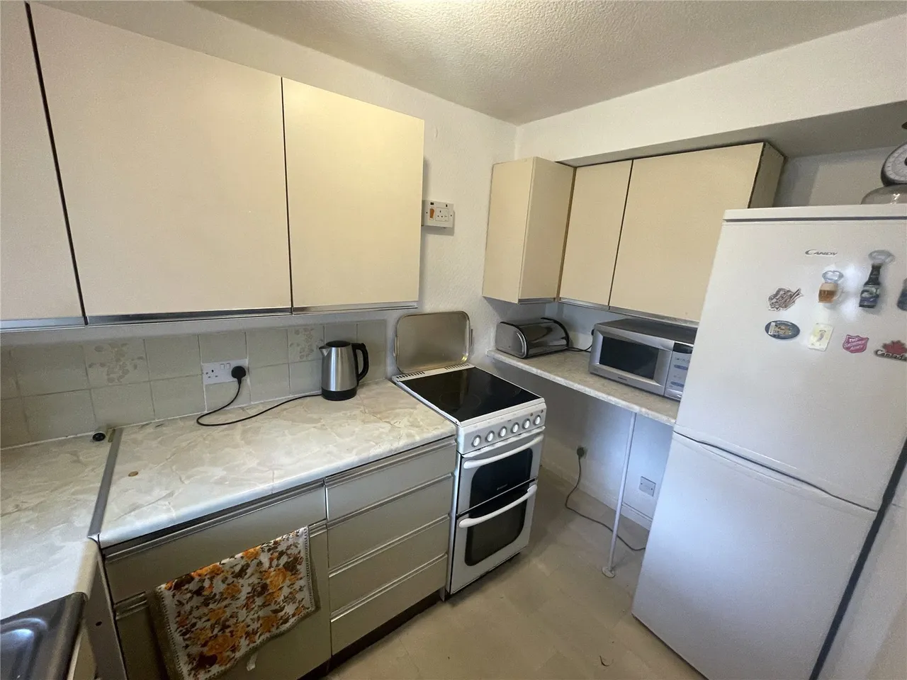 Caldy Road, Handforth, Wilmslow, Cheshire, SK9, photo 11