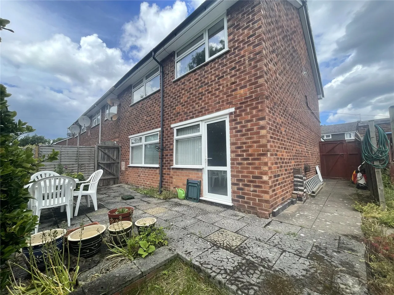 Caldy Road, Handforth, Wilmslow, Cheshire, SK9, photo 5