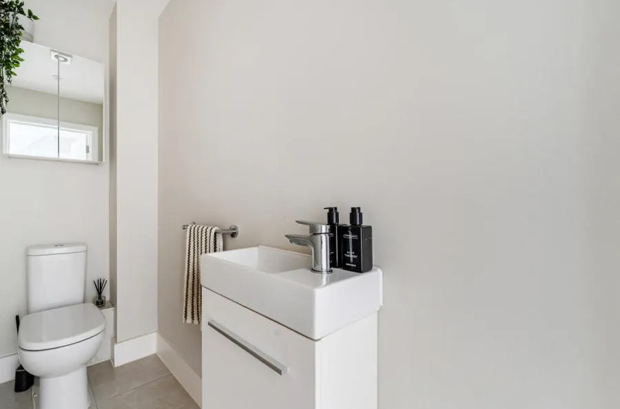 Fox Heath Gardens, Cane End, RG4, photo 17