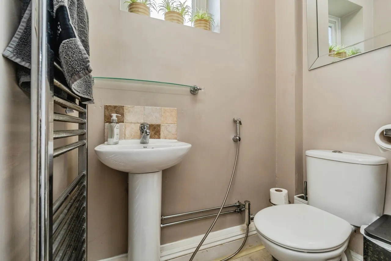 Saxfield Drive, Manchester, Greater Manchester, M23, photo 15