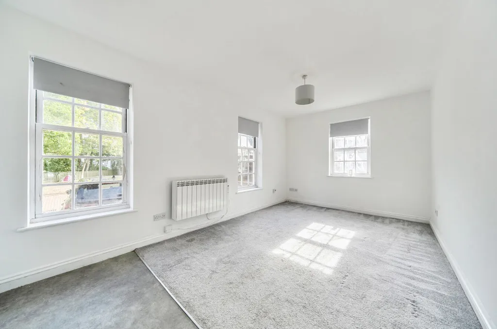 Nelson Street, Buckingham, Buckinghamshire, MK18 1GR, photo 4