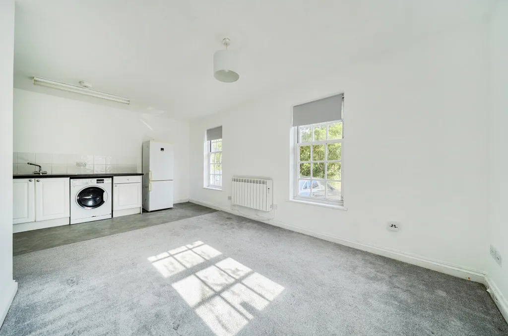 Nelson Street, Buckingham, Buckinghamshire, MK18 1GR, photo 2