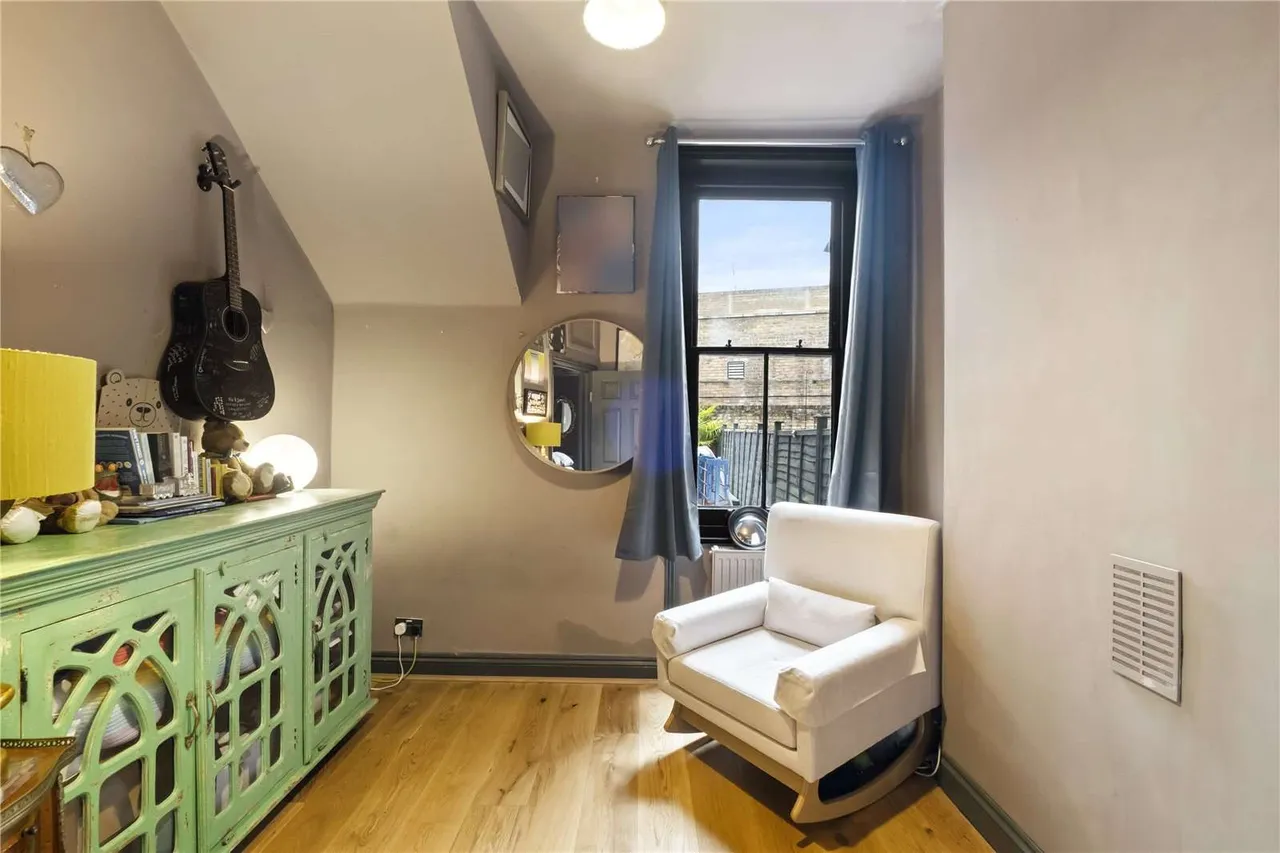 Heyford Avenue, London, SW8 1EB, photo 10