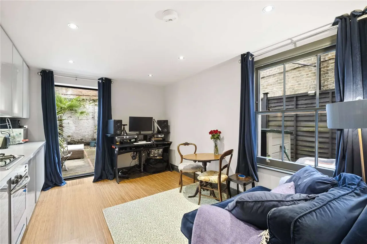 Heyford Avenue, London, SW8 1EB, photo 8