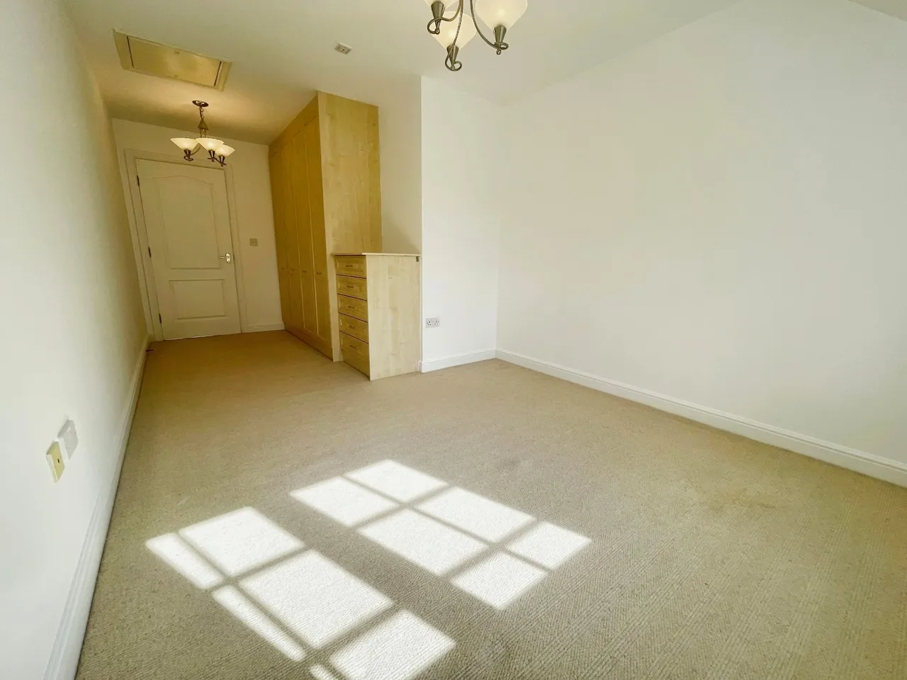 Heath Road, Hale, WA14, photo 13