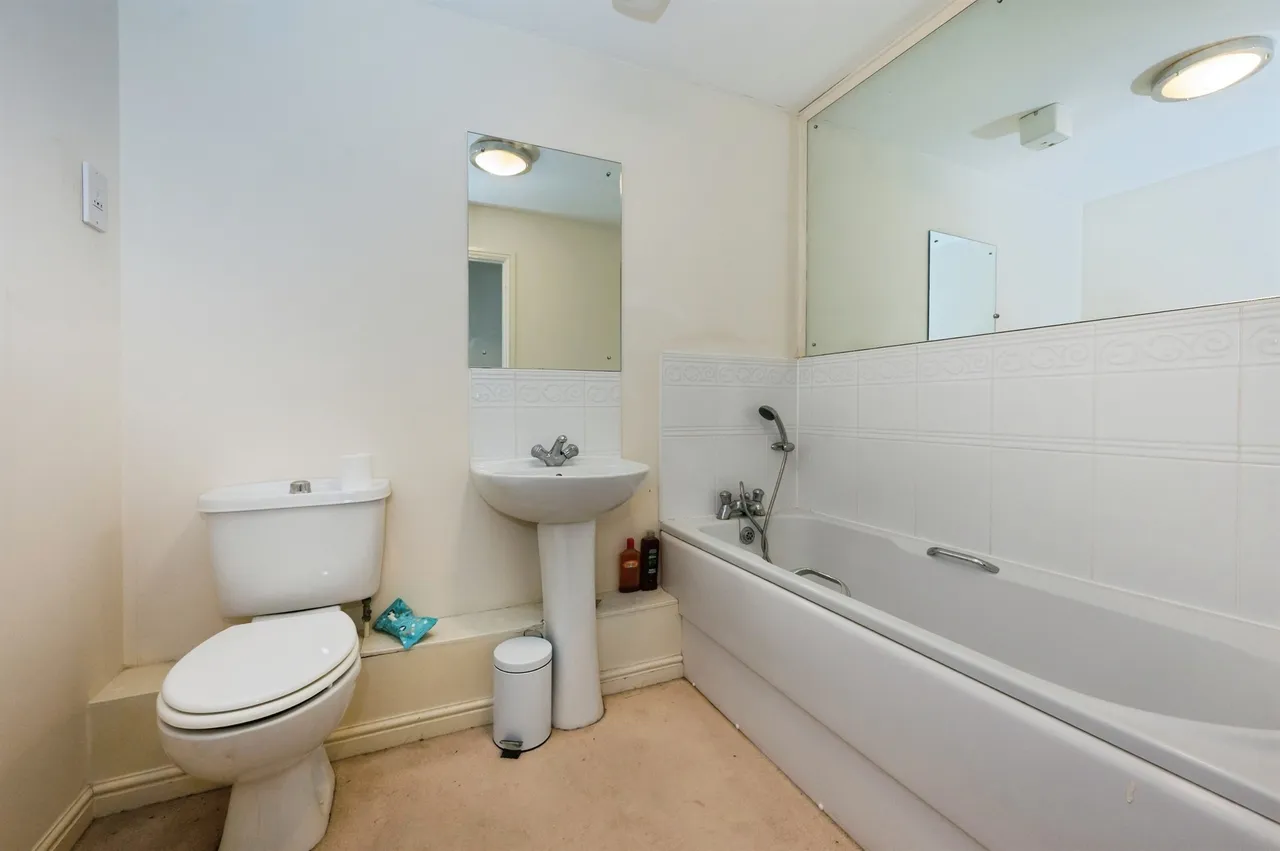 Langstaff Way, Southampton, photo 6