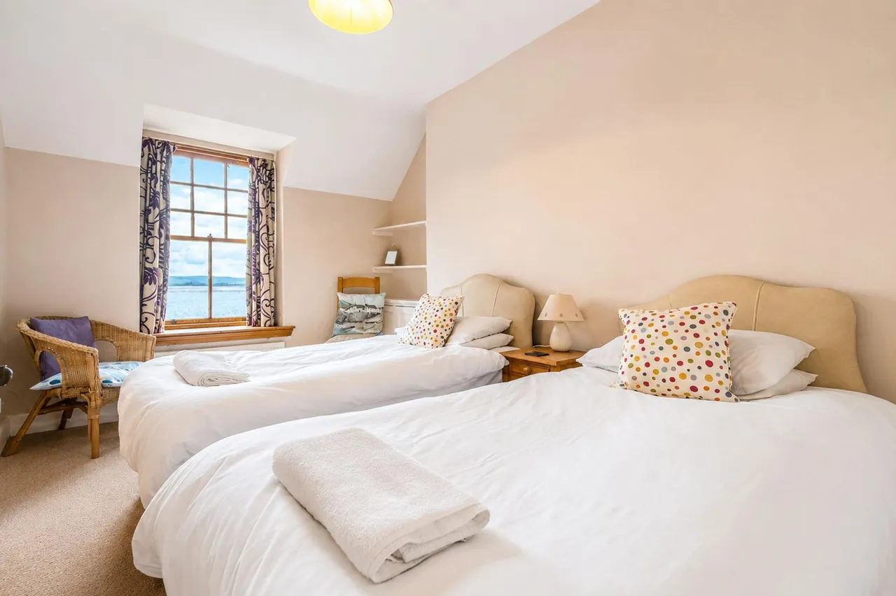 Sea View Terrace, Aberdovey, LL35, photo 30