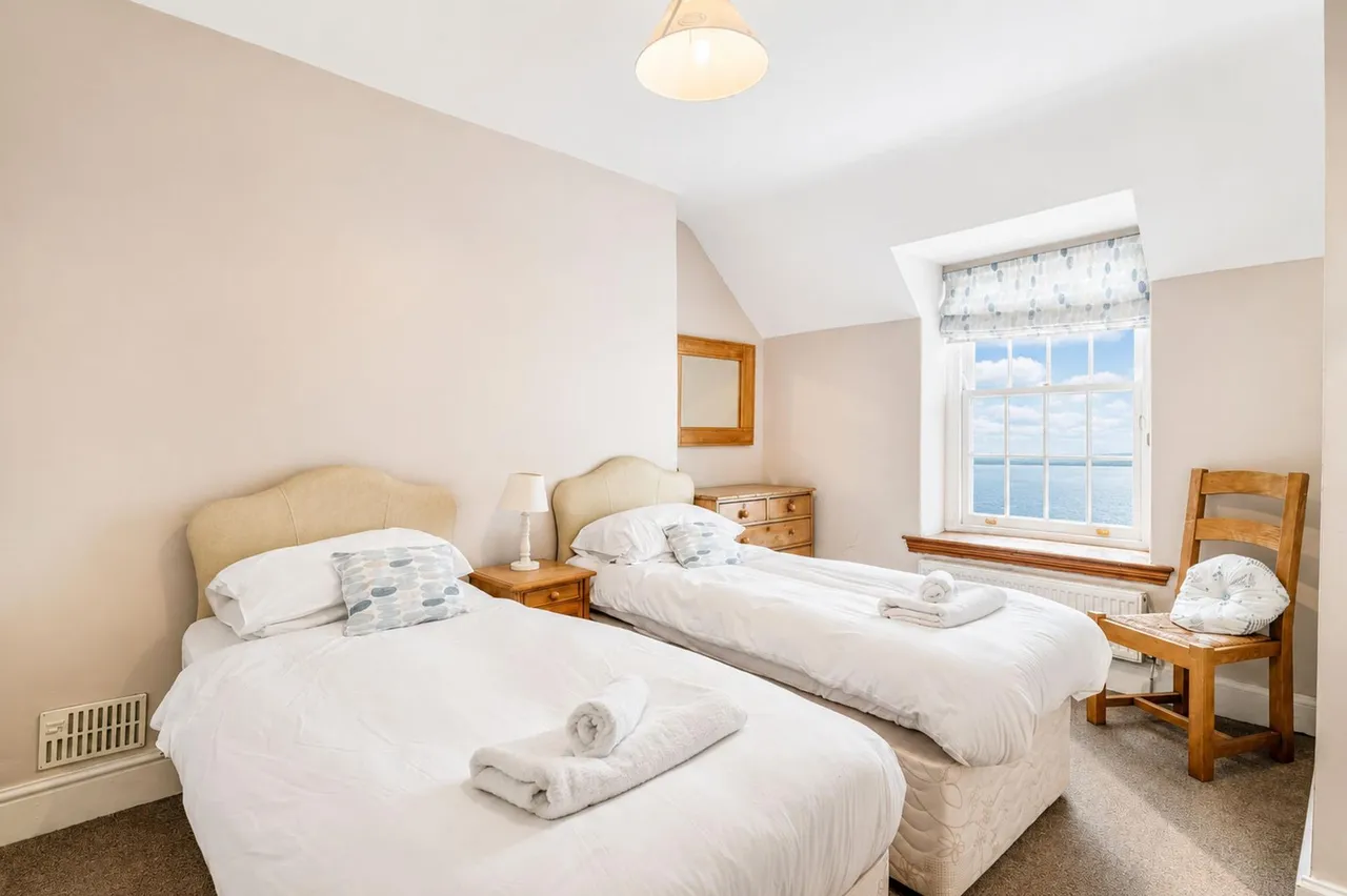Sea View Terrace, Aberdovey, LL35, photo 31
