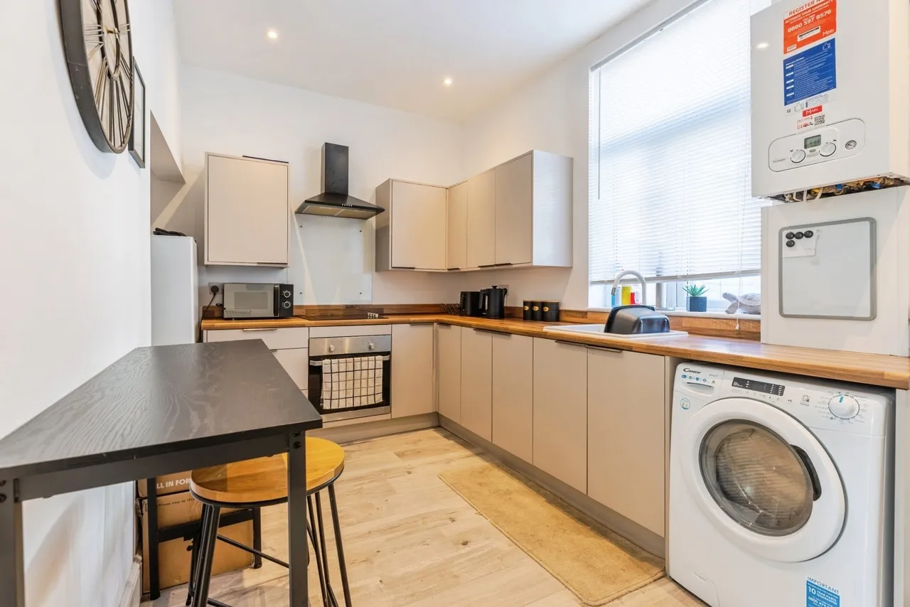 Dean Street, Radcliffe, M26, photo 2