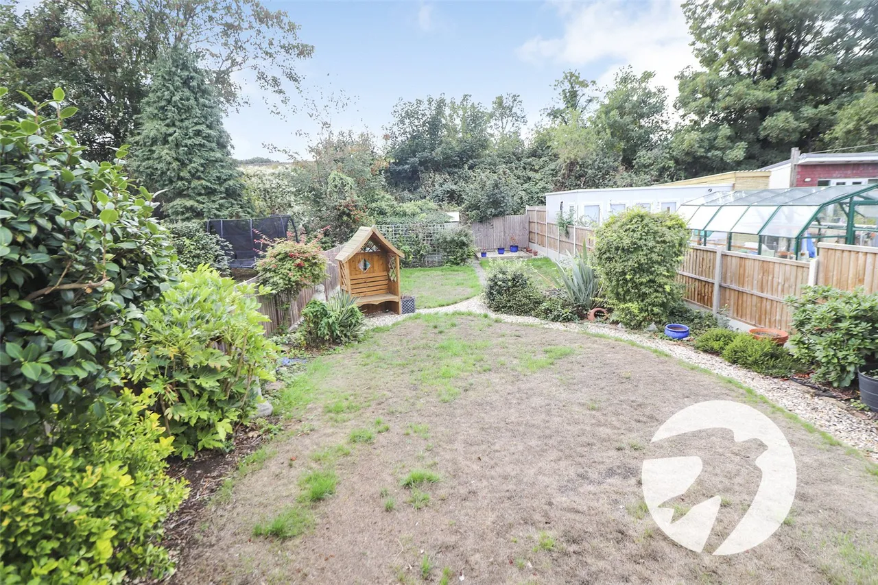 Eversley Avenue, Bexleyheath, DA7, photo 20
