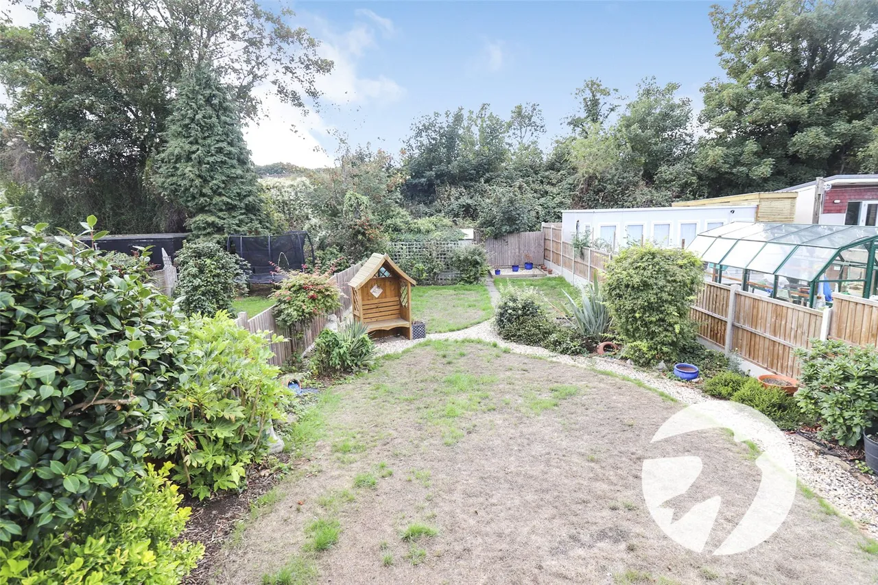 Eversley Avenue, Bexleyheath, DA7, photo 15