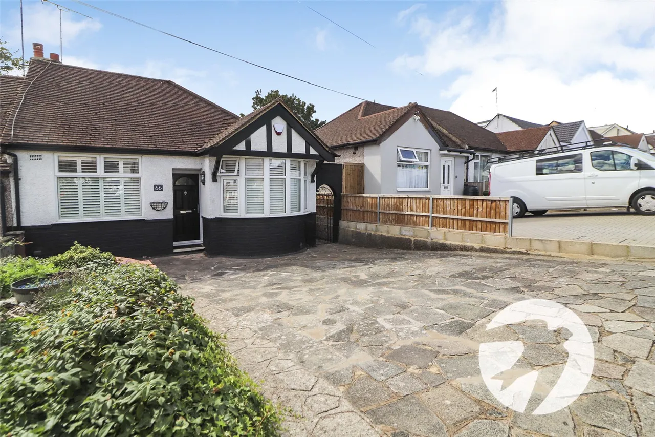 Eversley Avenue, Bexleyheath, DA7, photo 14