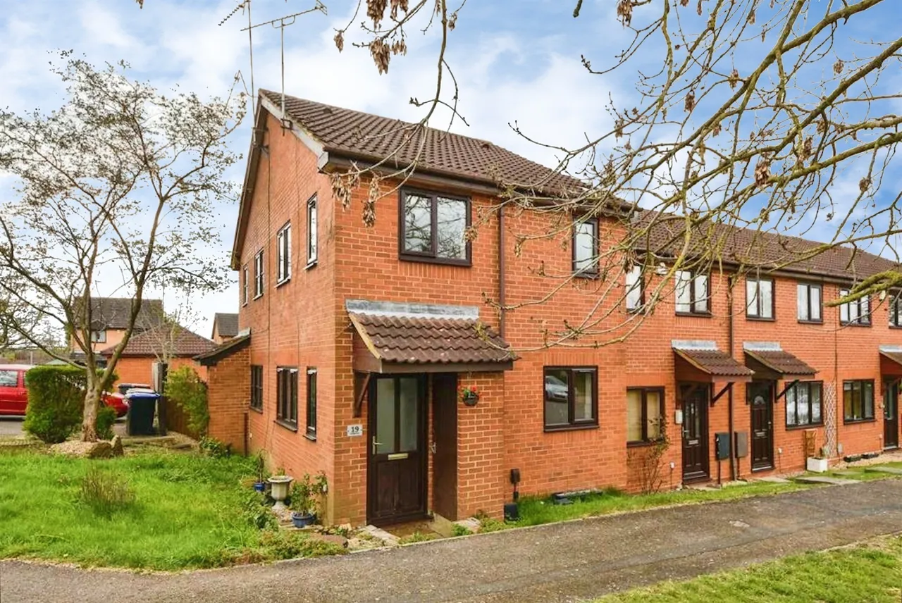 1 bed house for sale — Hedgeway, Northampton