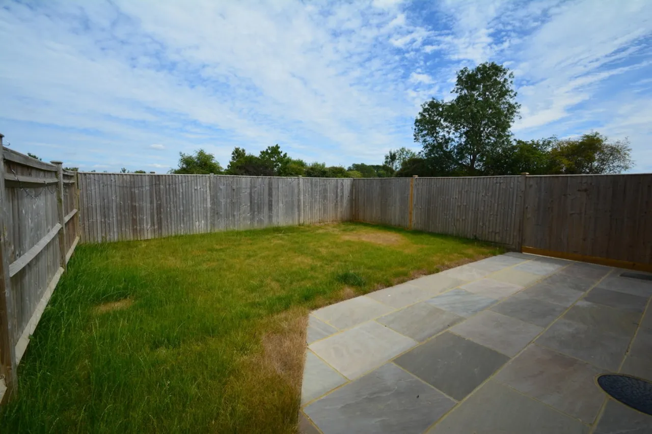 Alford, Cranleigh, photo 8