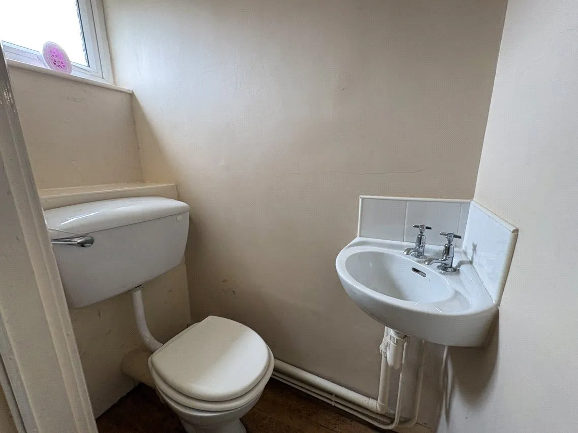 Nicol Mere Drive, Ashton-in-Makerfield, Wigan, Greater Manchester, WN4, photo 5