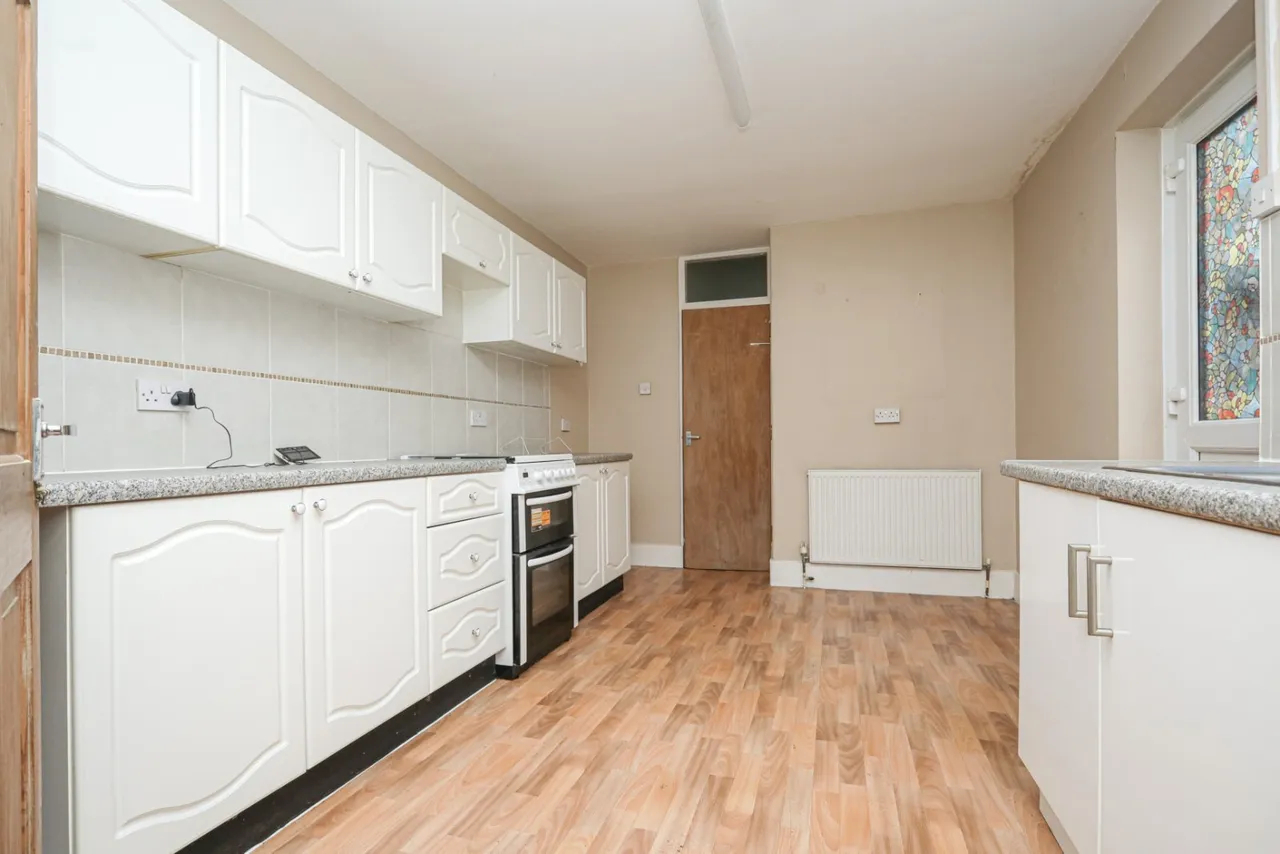 Radnor Park Crescent, Folkestone, CT19, photo 5
