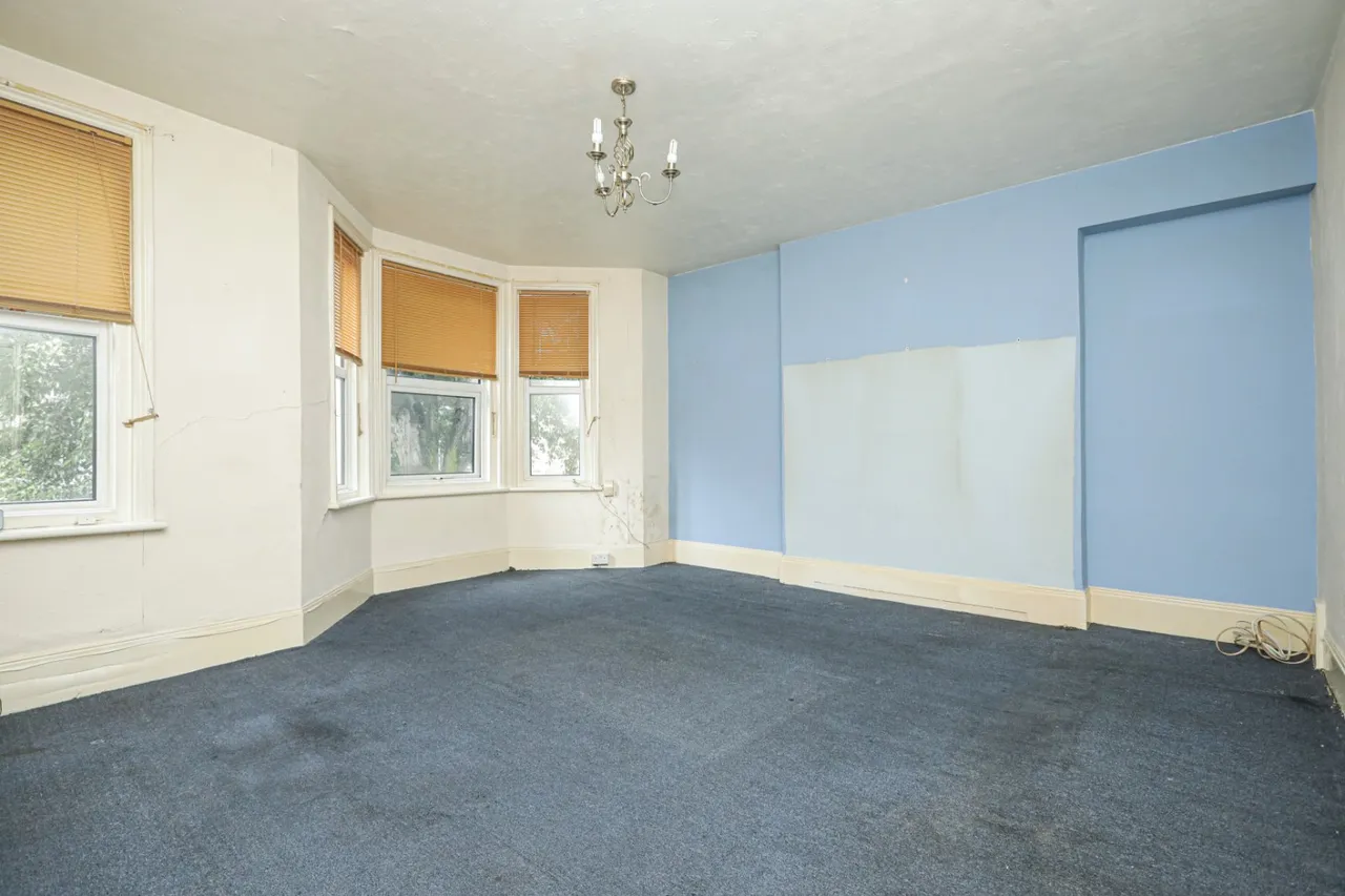 Radnor Park Crescent, Folkestone, CT19, photo 10