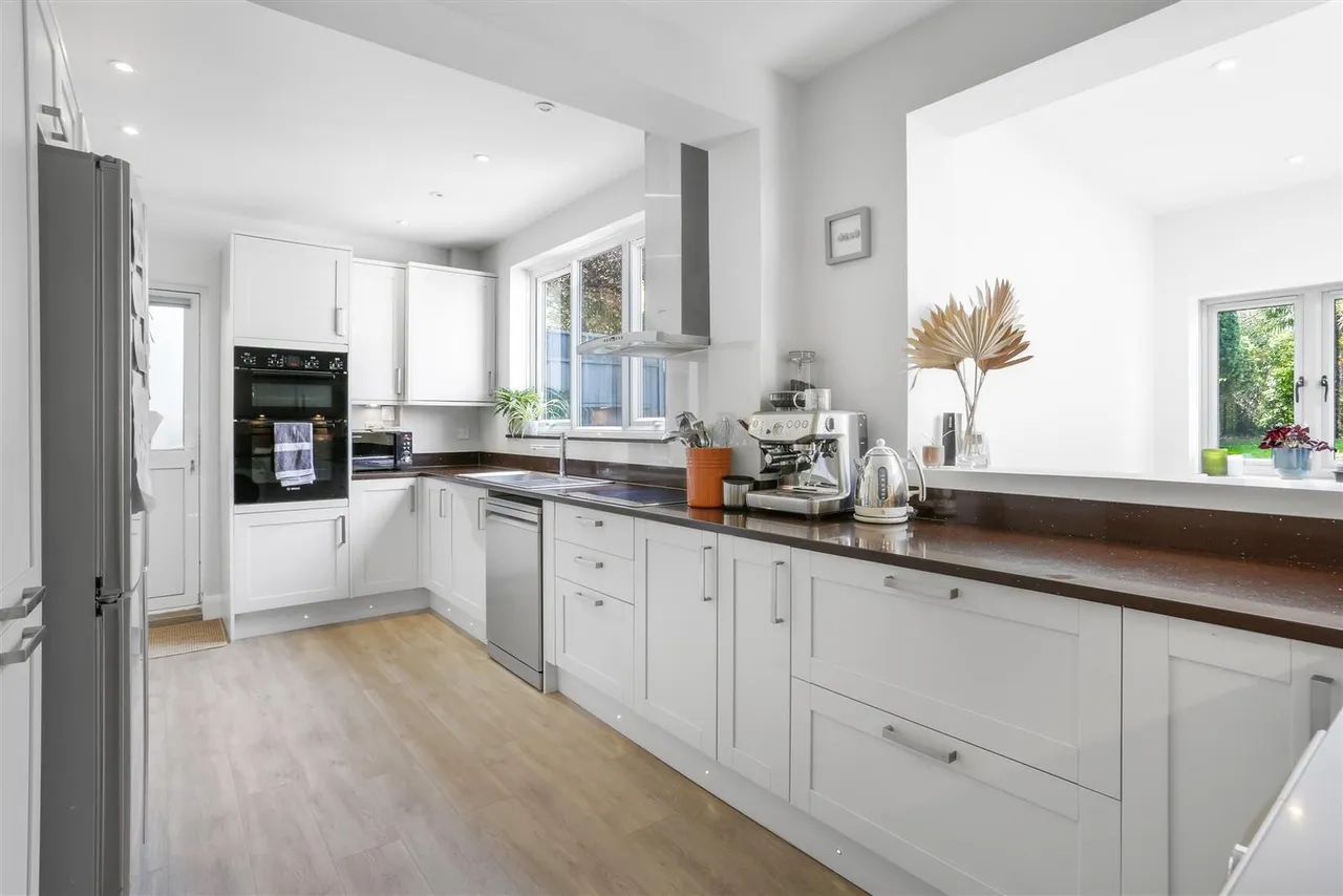 Fairway, Carshalton, SM5 4HS, photo 3