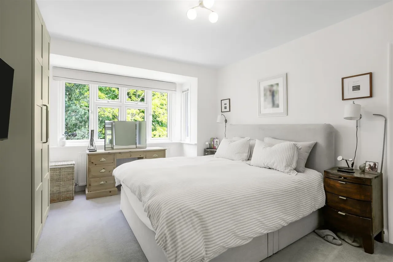 Fairway, Carshalton, SM5 4HS, photo 21