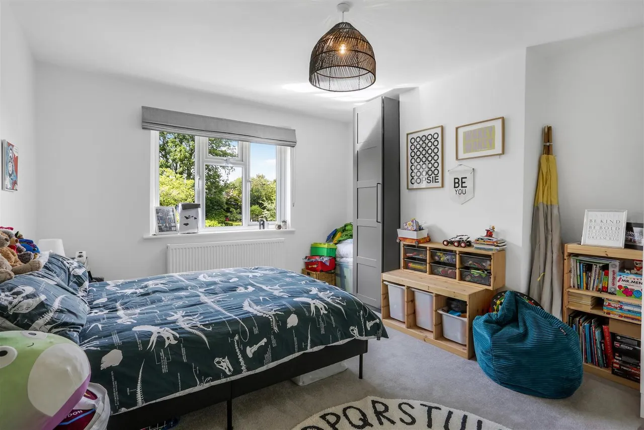 Fairway, Carshalton, SM5 4HS, photo 24