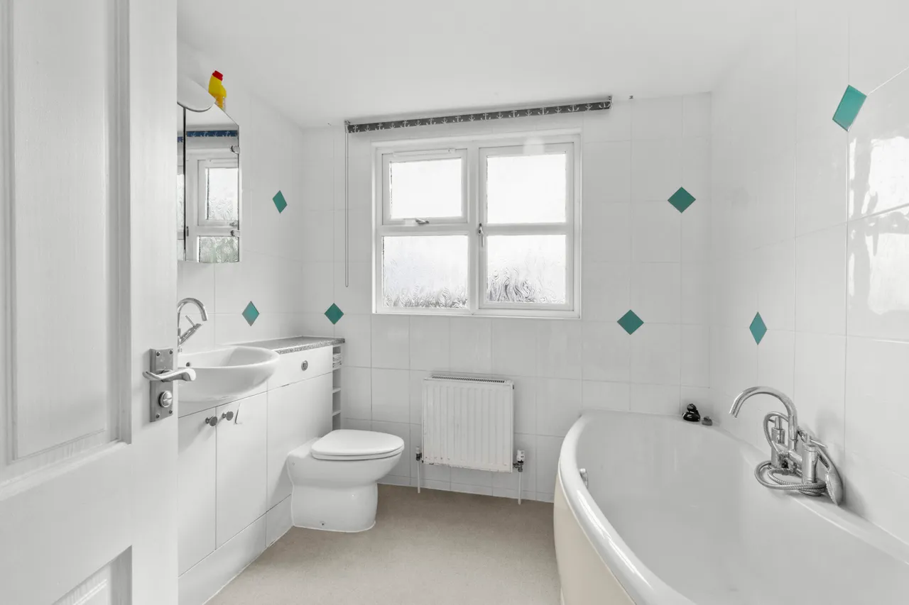 Churchway, Haddenham, HP17, photo 10