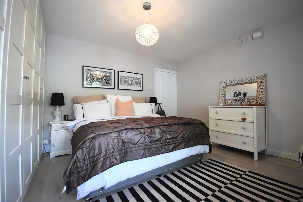 Howletts Lane, Ruislip, Ruislip, HA4 7RZ, photo 6