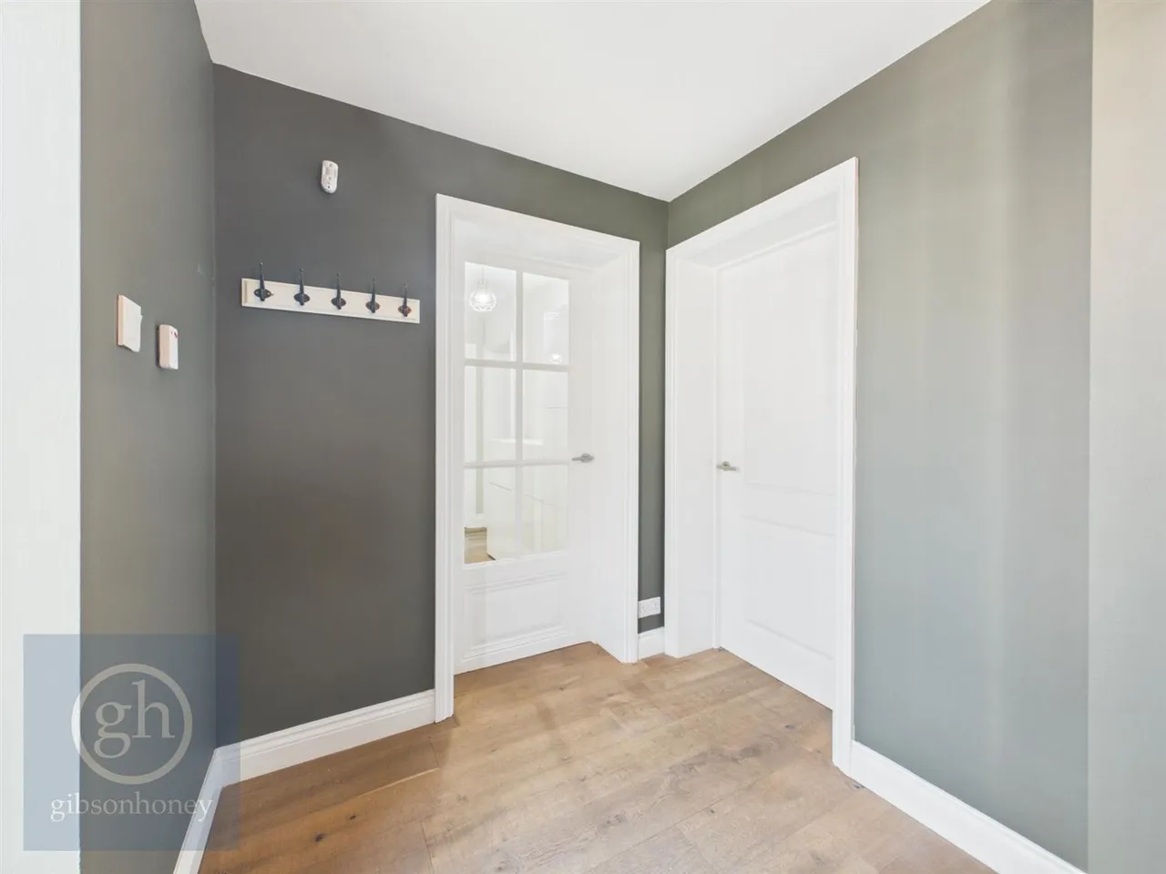 Howletts Lane, Ruislip, HA4, photo 9
