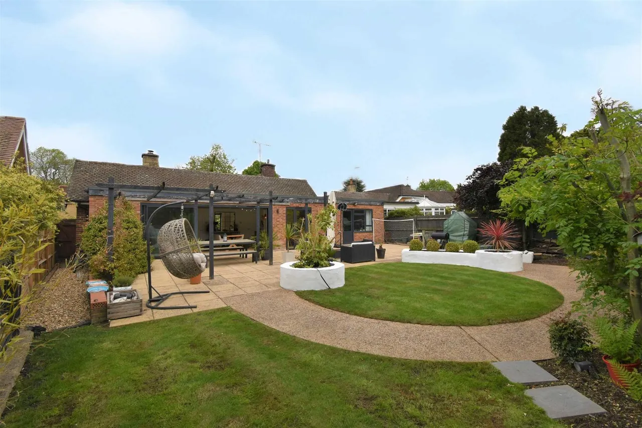 Howletts Lane, Ruislip, Ruislip, HA4 7RZ, photo 12