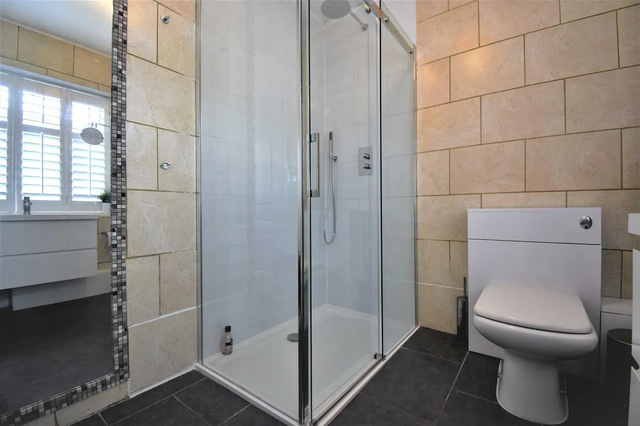 Howletts Lane, Ruislip, Ruislip, HA4 7RZ, photo 8