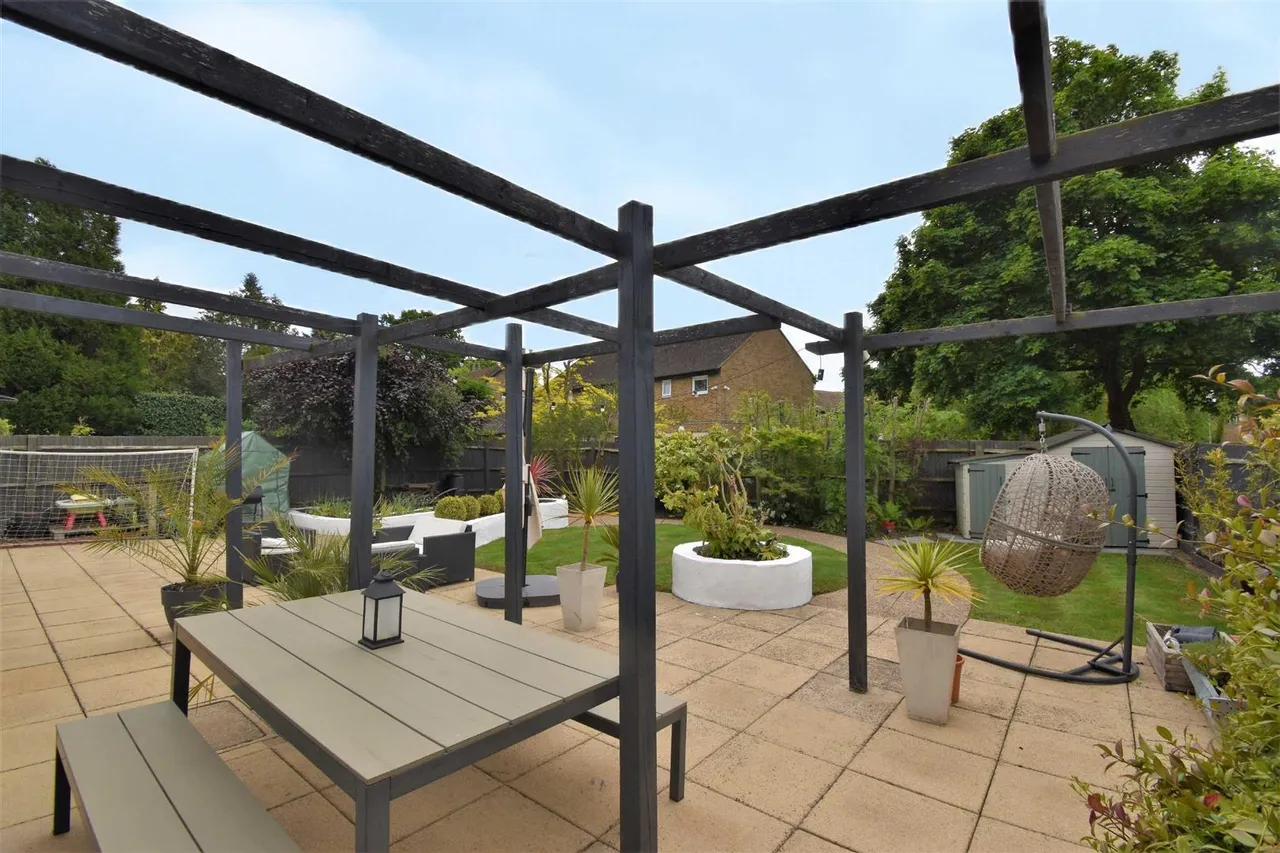 Howletts Lane, Ruislip, Ruislip, HA4 7RZ, photo 10