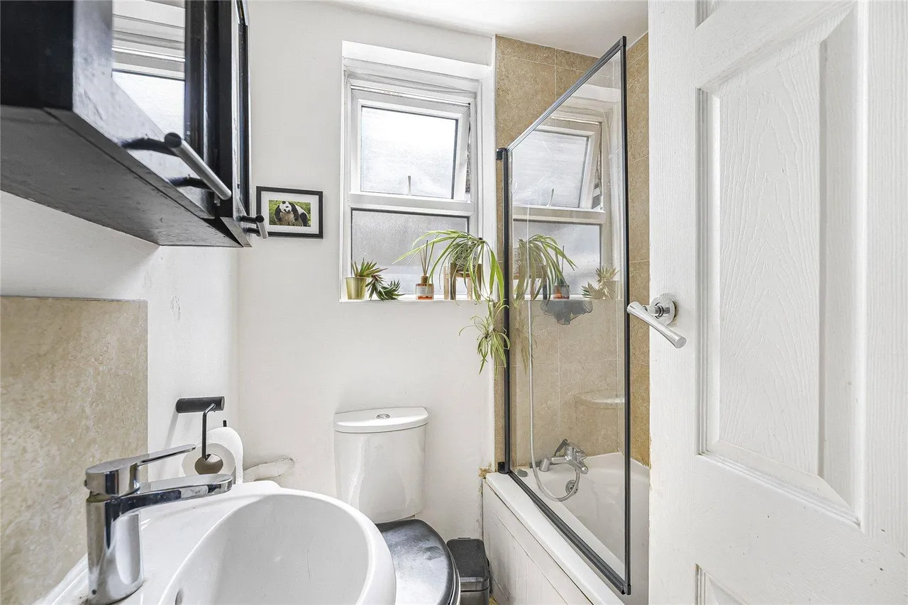 Waverley Road, Plumstead, SE18, photo 7