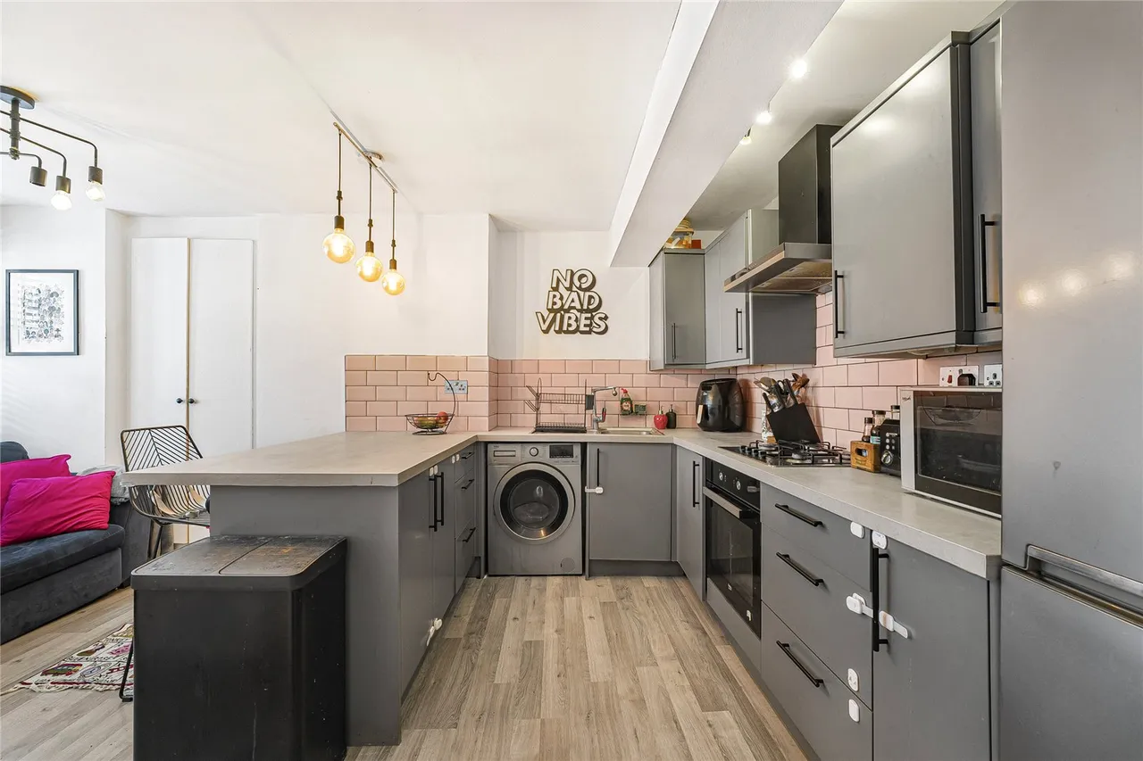 Waverley Road, Plumstead, SE18, photo 9