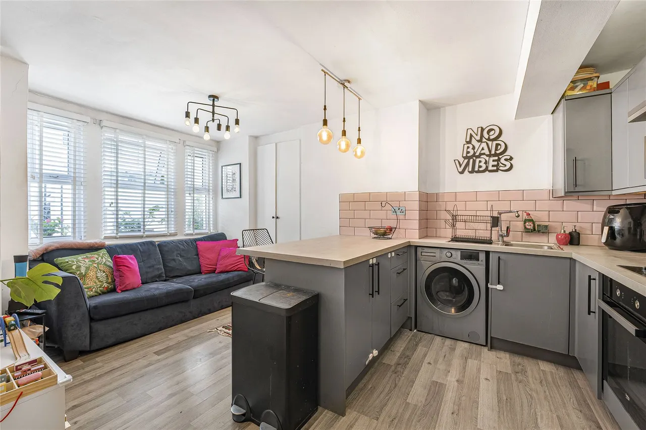 Waverley Road, Plumstead, SE18, photo 4