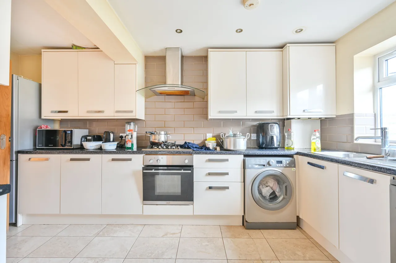 44 Kenwyn Drive, London, photo 7