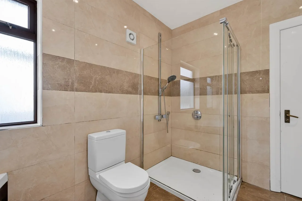 Malone Road, Belfast, BT9, photo 31