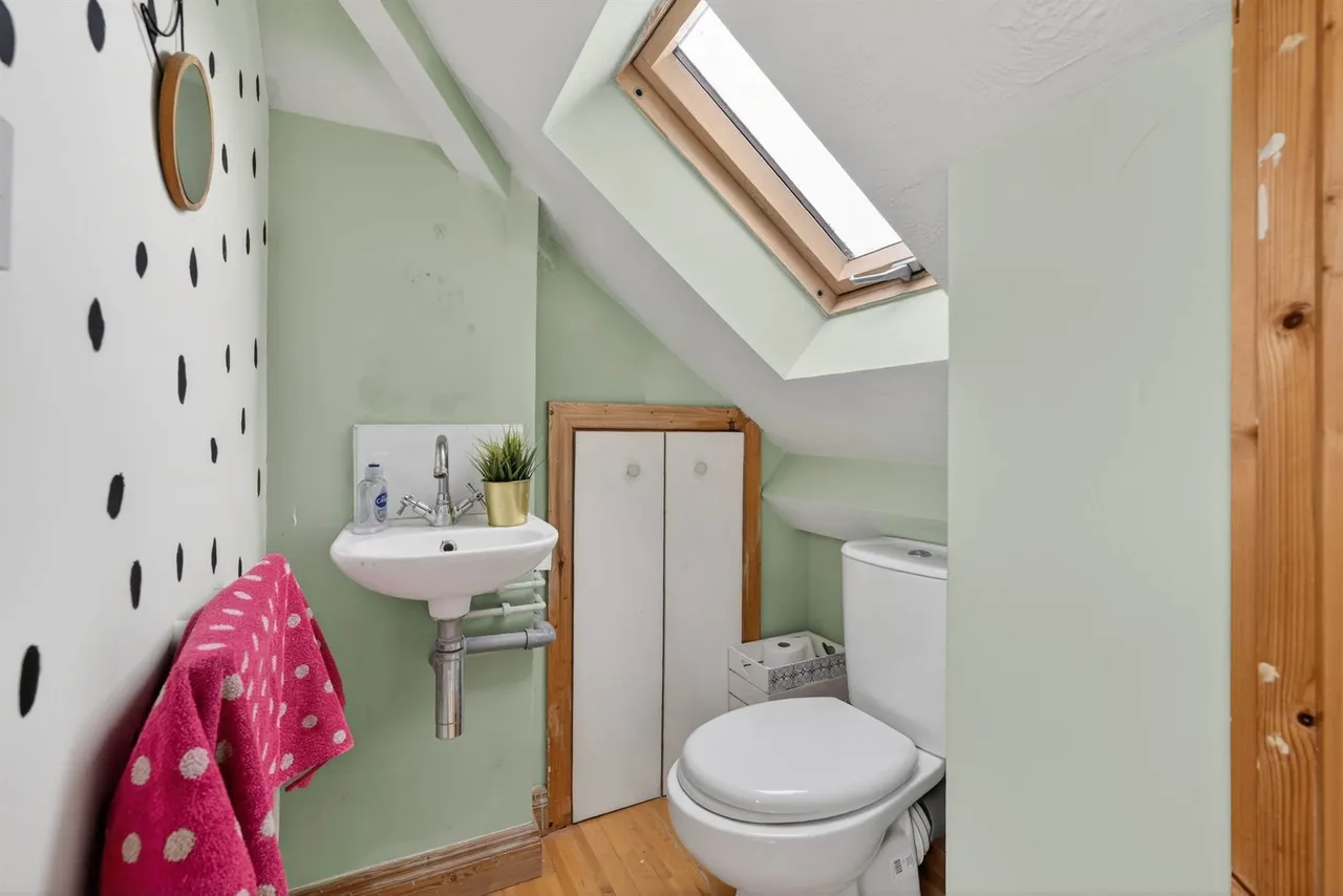 Malone Road, Belfast, BT9, photo 32