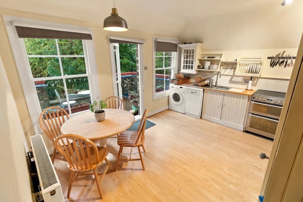 Haslemere Road, Crouch End, N8, photo 13