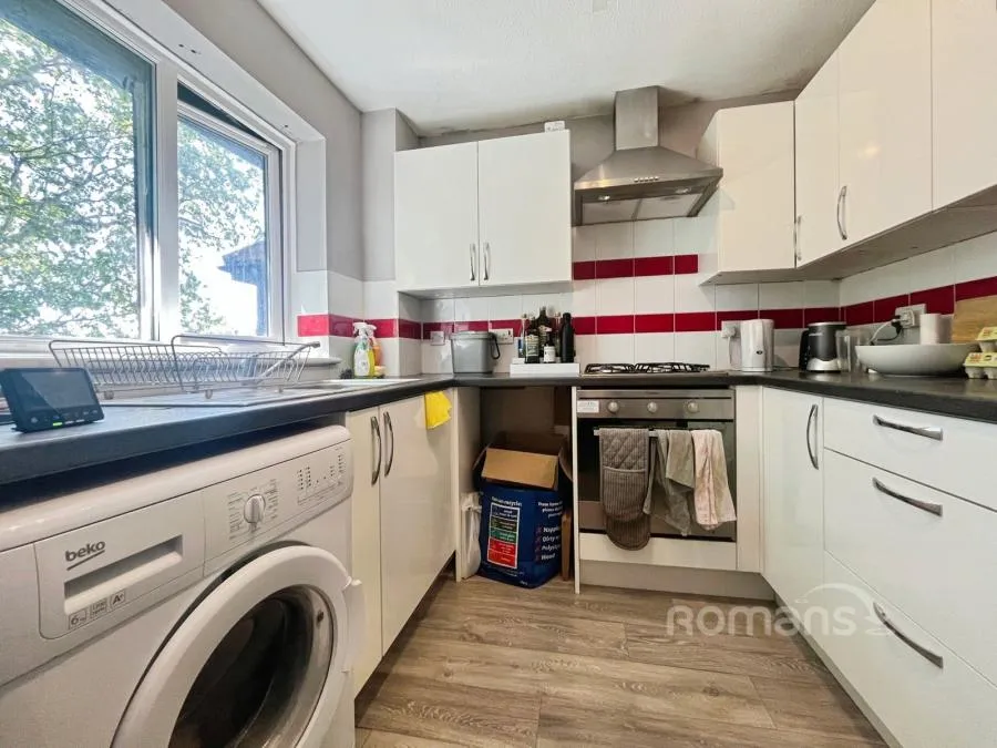 Fairview Gardens, Farnham, GU9, photo 5