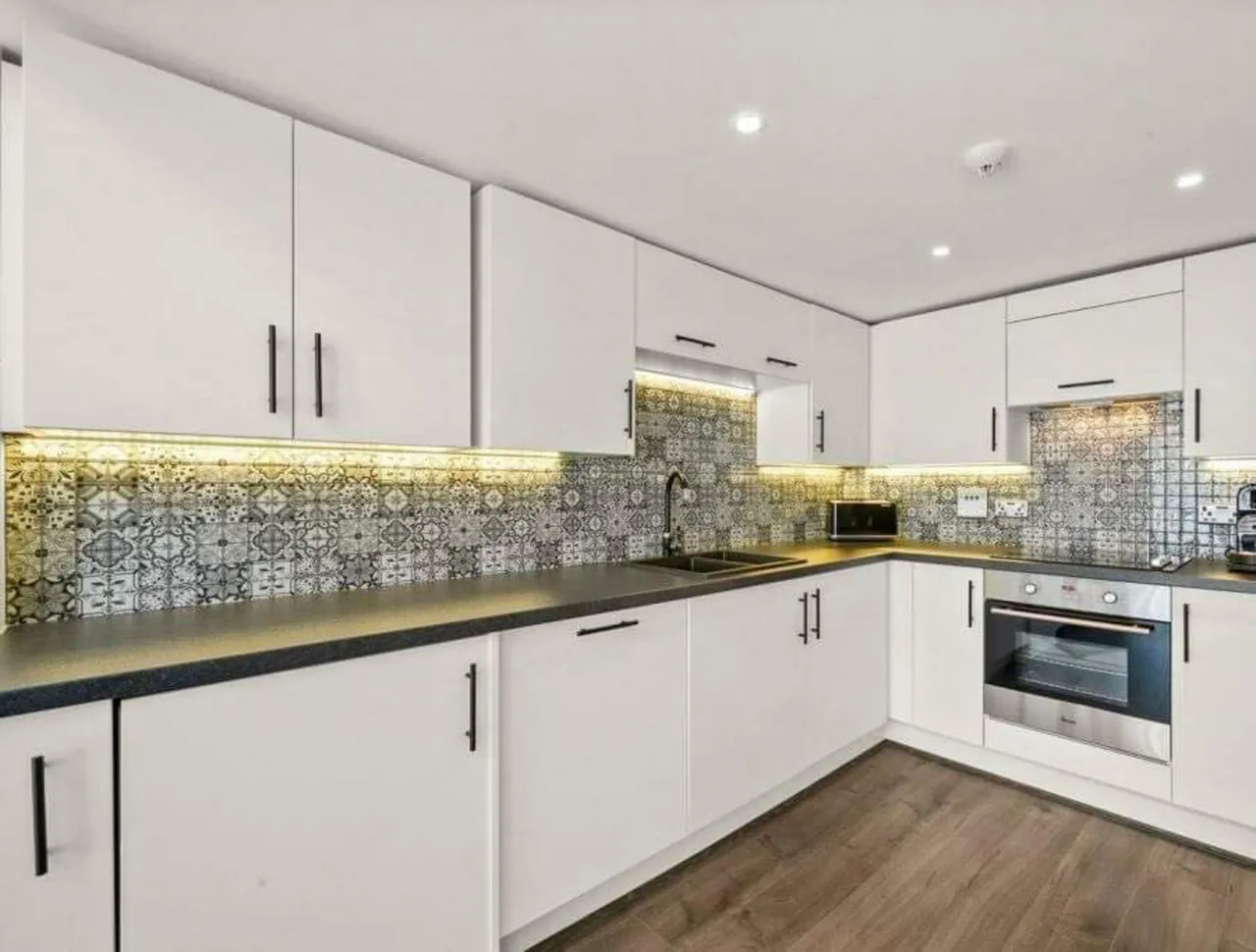 Flat 123, Building 22, Cadogan Road, London, photo 11