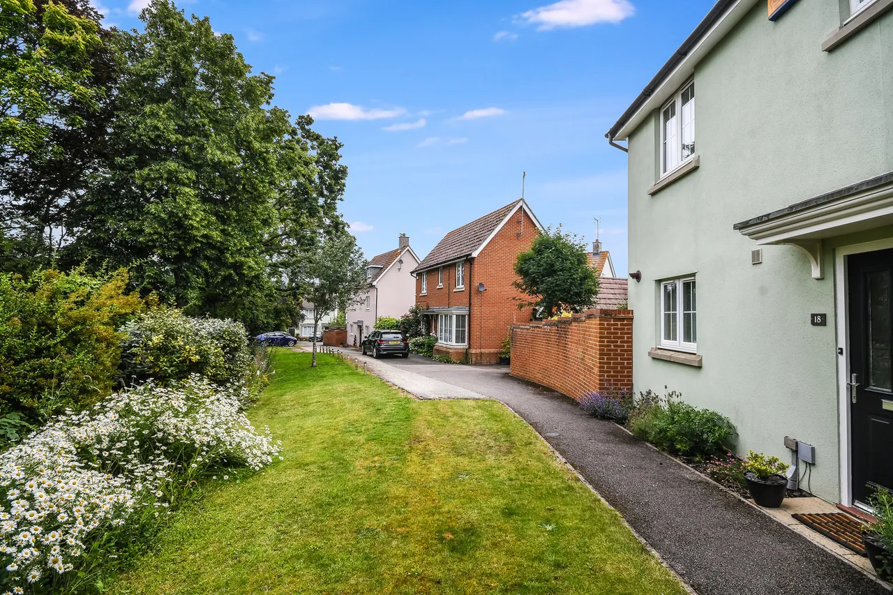 18 Lambourne Chase, Great Baddow, Chelmsford, Essex, CM2 9FF, photo 20