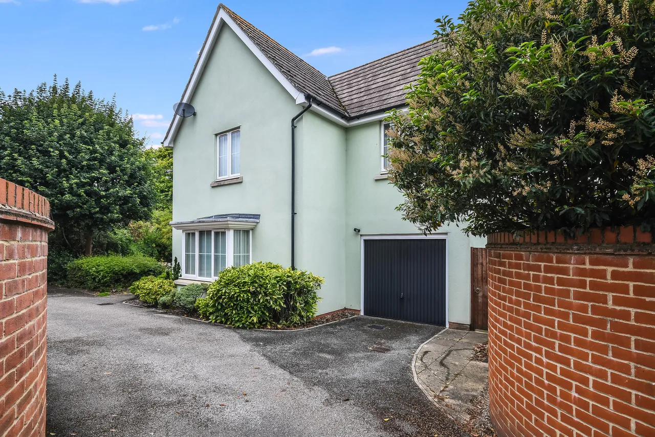 18 Lambourne Chase, Great Baddow, Chelmsford, Essex, CM2 9FF, photo 19