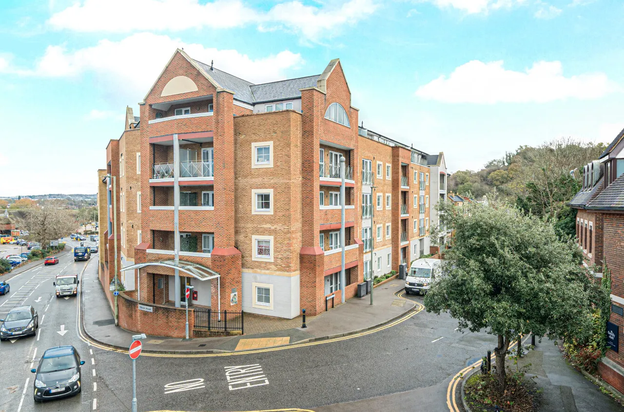 Flambard Way, Godalming, GU7, photo 13