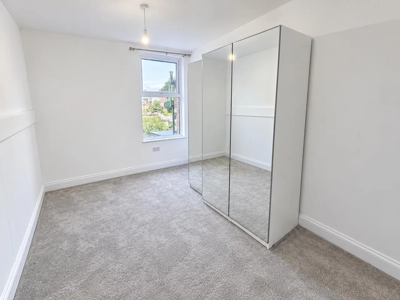 Queens Road, High Wycombe, HP13, photo 9