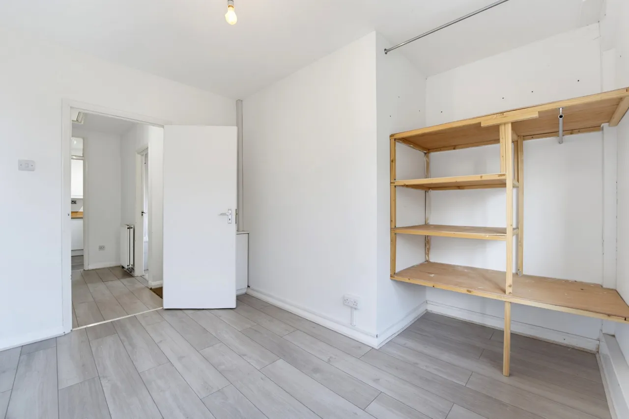 Blackberry Farm Close, Hounslow, TW5 9EH, photo 7