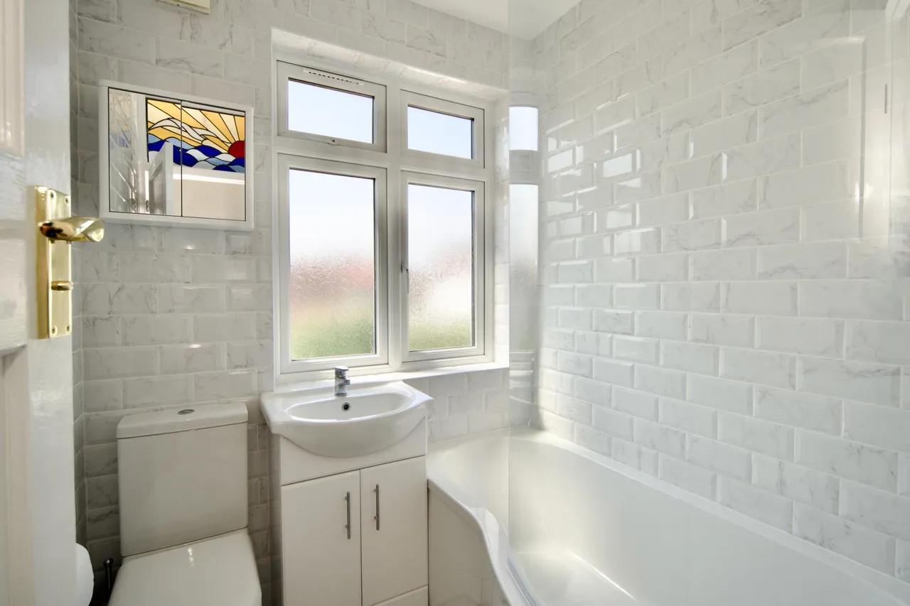 Churchbury Lane, Enfield, EN1, photo 5