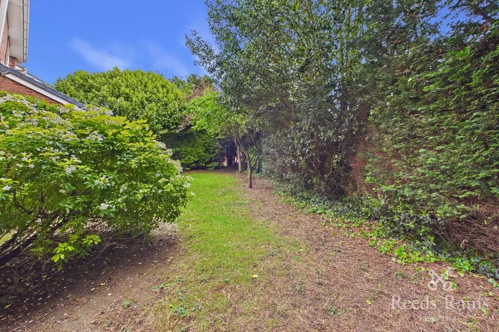 Sandal Rise, Thorpe Audlin, West Yorkshire, WF8, photo 12